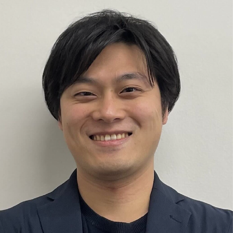 栄田　源